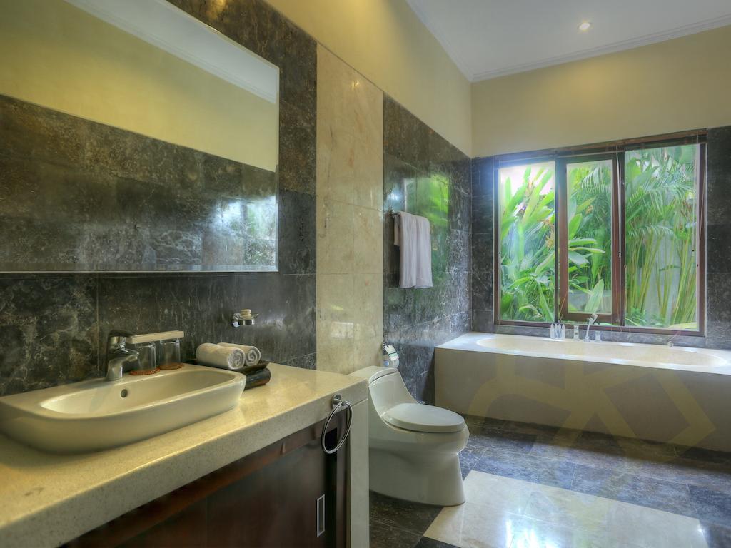 Villa Fanisa Kuta  Room photo